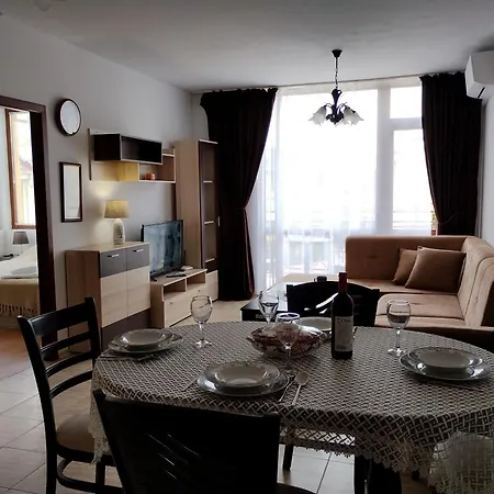 Family Apartament Siana 1-bastet Bs スヴェティ・ヴラス